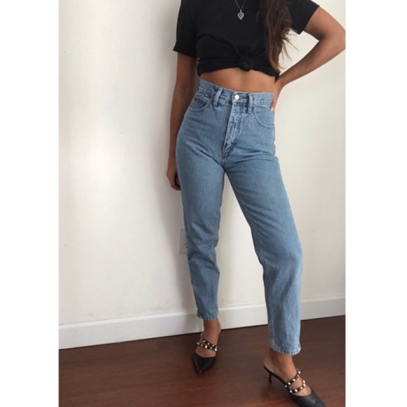 VTG Guess high waist mom jeans - Picture 3 of 11